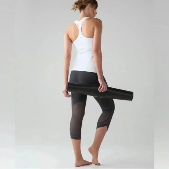 Lululemon Revitalize Crop W6AD7S leggings yoga sheer breathable - Picture 1 of 5
